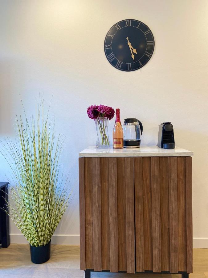 Modern Ballard Townhouse - 92 Walkscore & Rooftop! Сіетл Екстер'єр фото